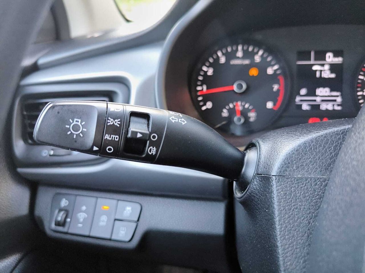 Kia Rio 1.2 DPI 84 CV CONCEPT  - Foto 2