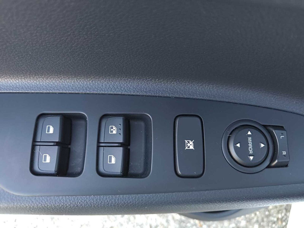 Kia Rio 1.2 DPI CONCEPT  - Foto 2