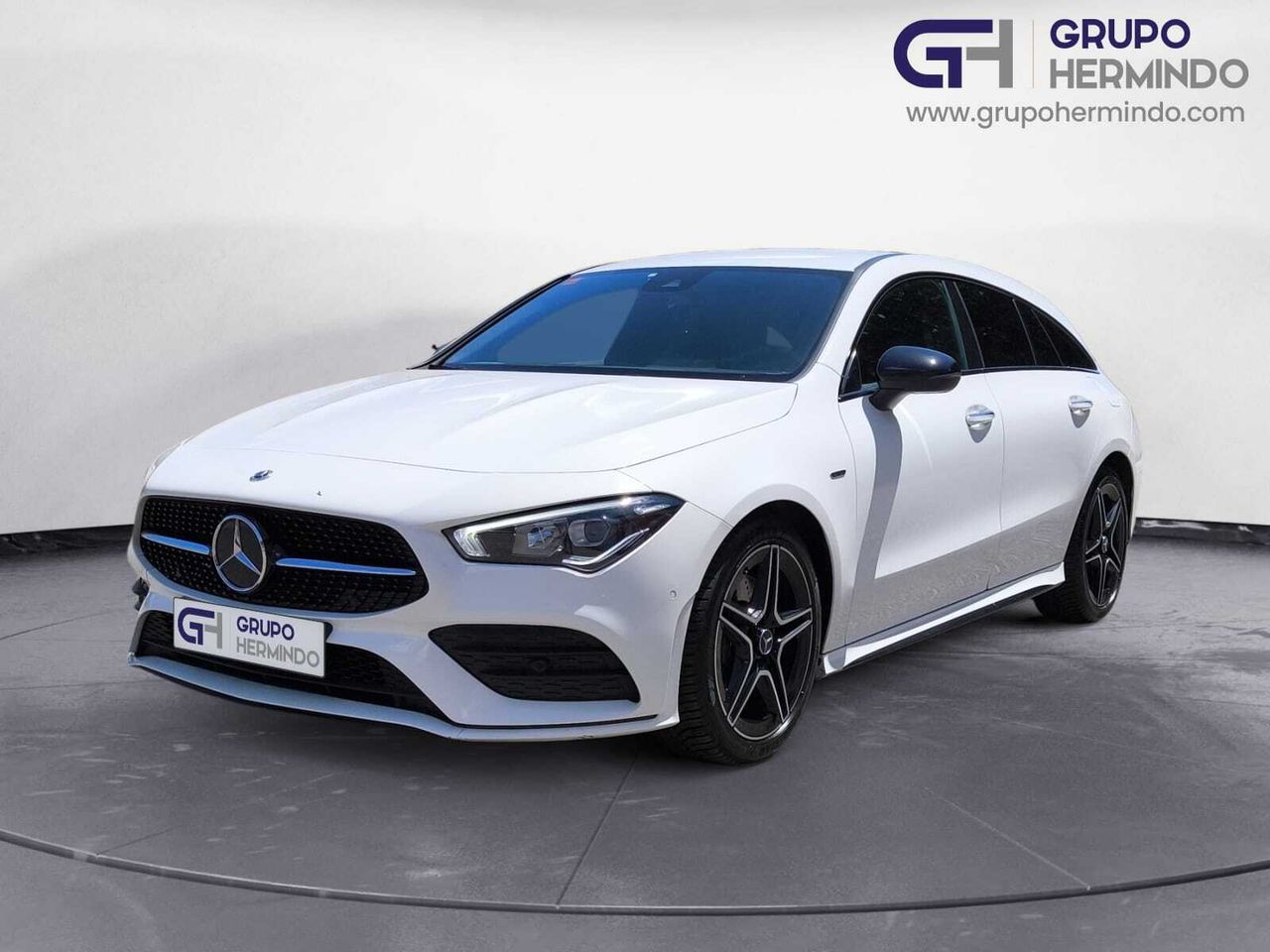 Mercedes CLA 200 D DCT SHOOTING BRAKE  - Foto 2