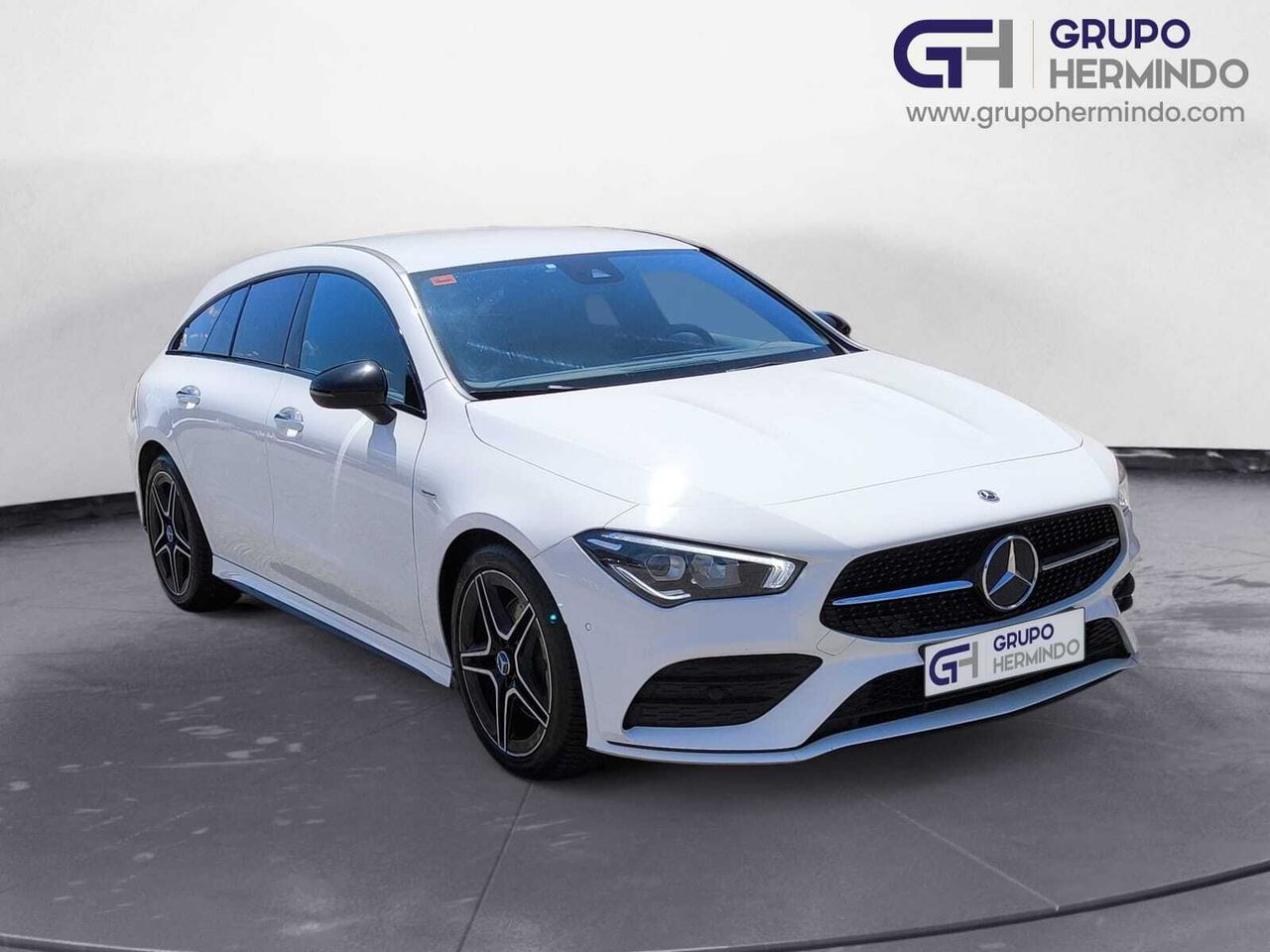 Mercedes CLA 200 D DCT SHOOTING BRAKE  - Foto 2