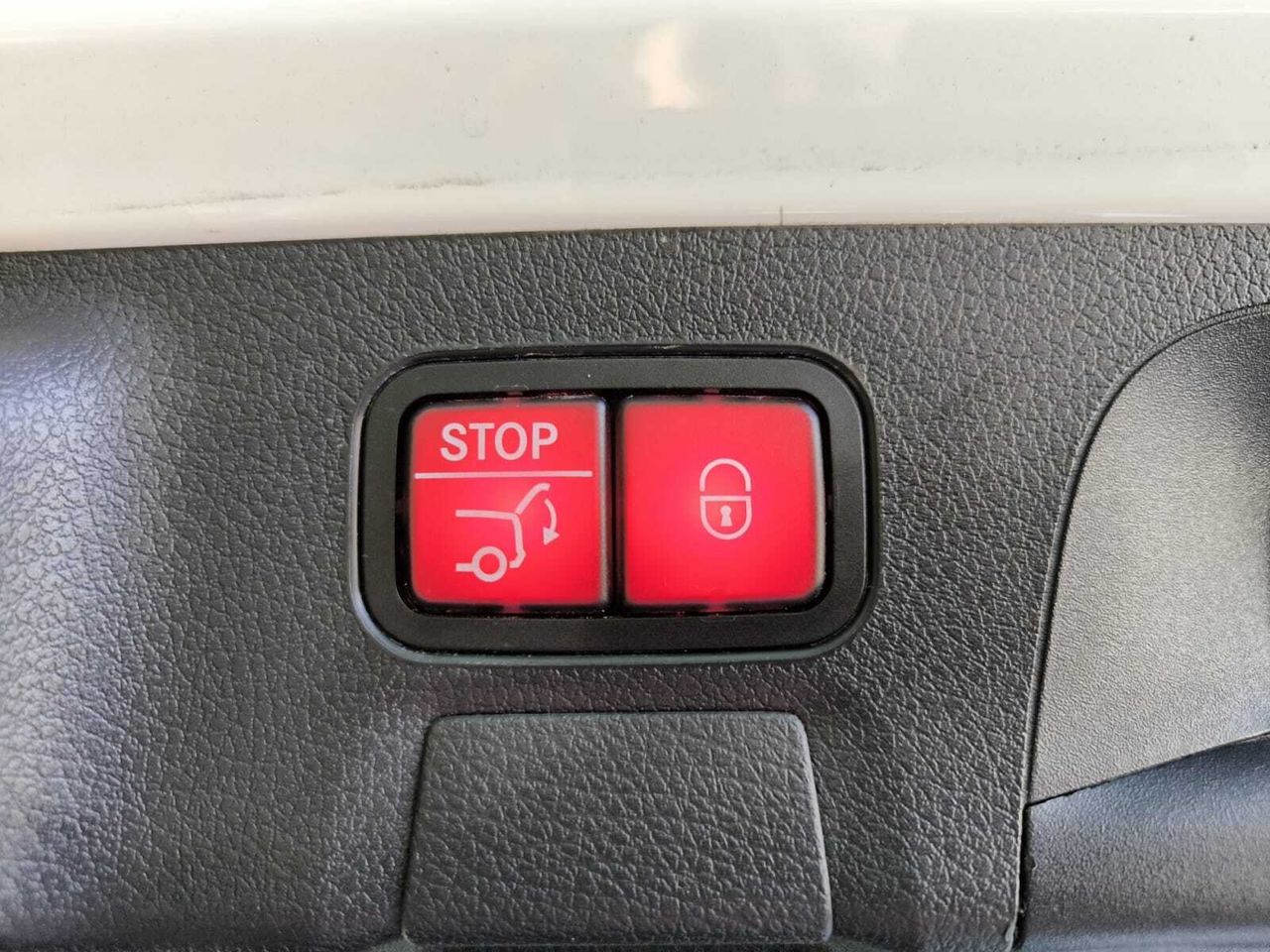 Mercedes CLA 200 D DCT SHOOTING BRAKE  - Foto 2