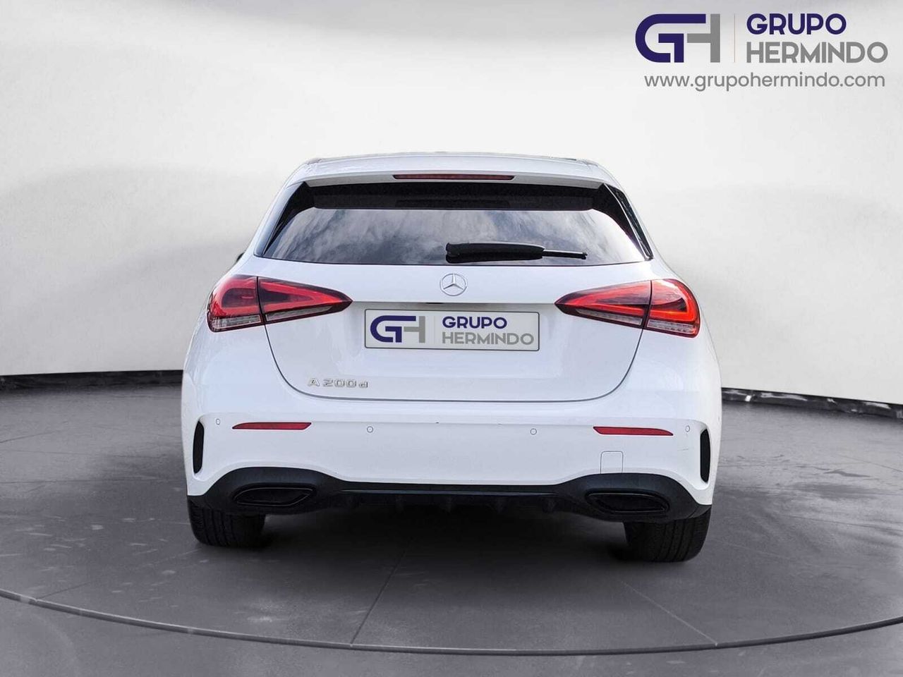 Mercedes Clase A 200 D AMG LINE + PAQUETE PREMIUM+ SMARTPHONE  - Foto 2