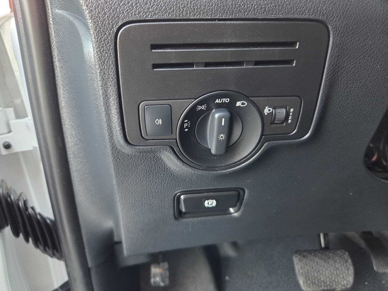 Mercedes Vito TOURER 114 CDI COMPACTA 2.0 135 CV AT9 E6dT  - Foto 2