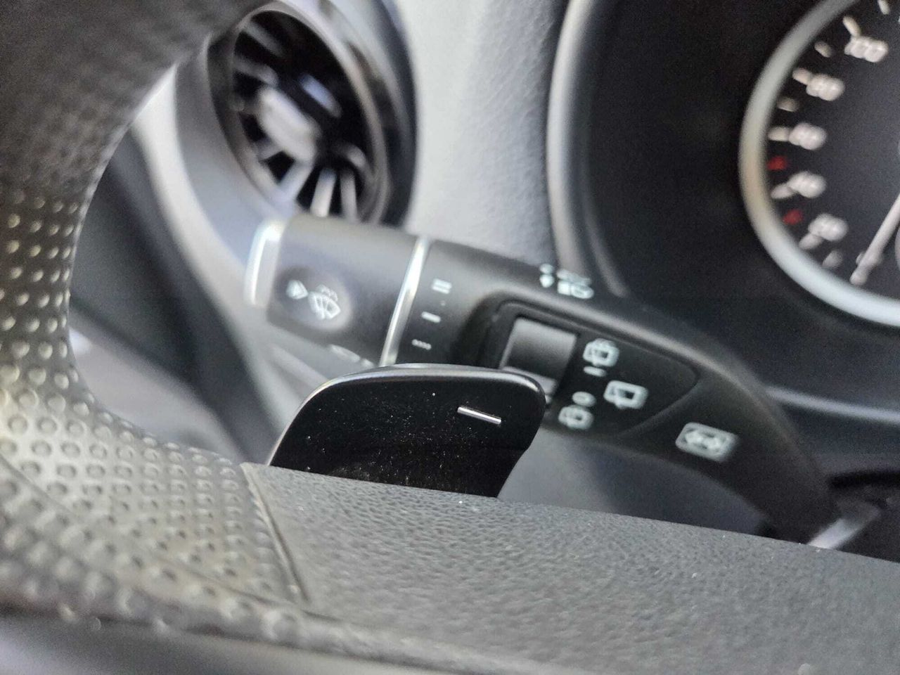 Mercedes Vito TOURER 114 CDI COMPACTA 2.0 135 CV AT9 E6dT  - Foto 2