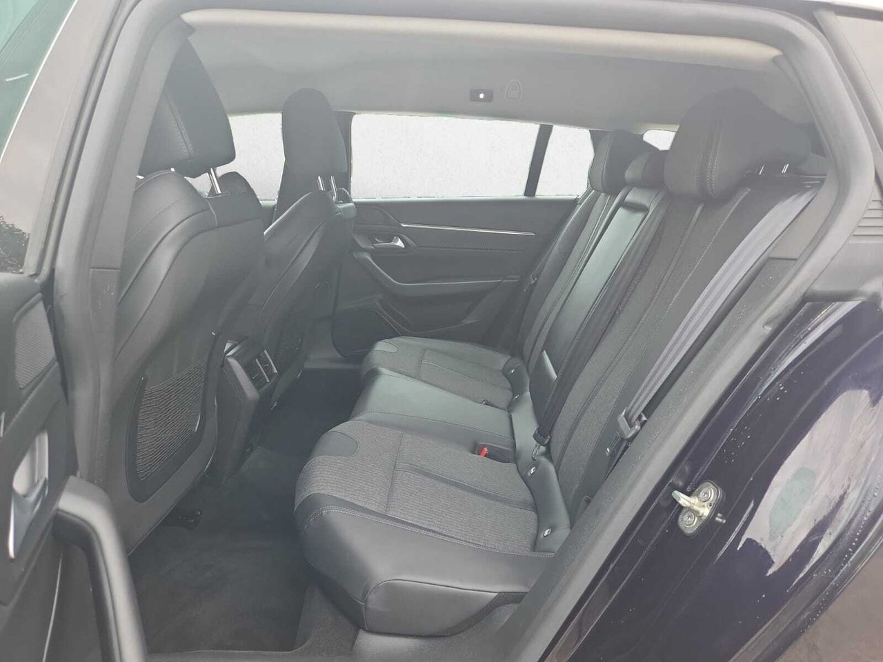 Peugeot 508 SW ALLURE BLUE HDI 130 CV  EAT8  - Foto 2