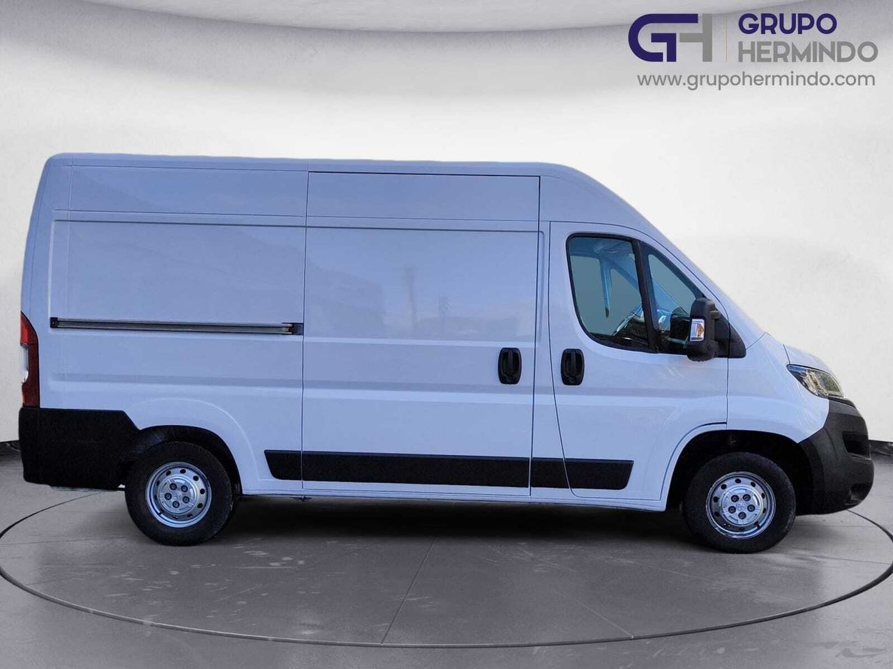 Peugeot Boxer FG 335 L2 H2 BLUE HDI 130 CV  - Foto 2