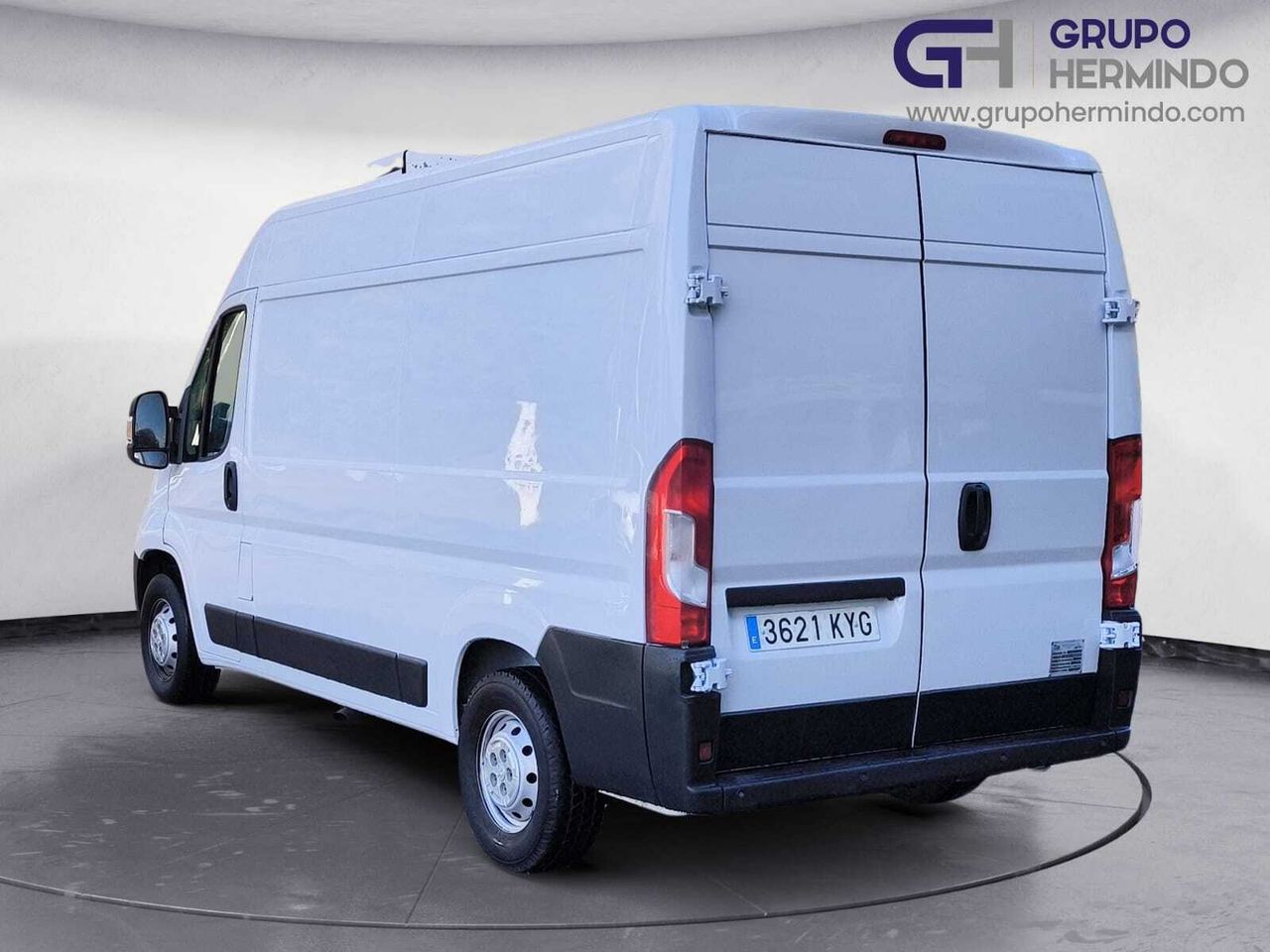 Peugeot Boxer FG 335 L2 H2 BLUE HDI 130 CV  - Foto 2