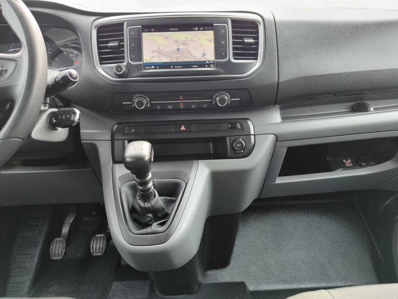 Peugeot Expert COMBI BLUE HDI 120 CV LONG 8 PLAZAS  - Foto 2