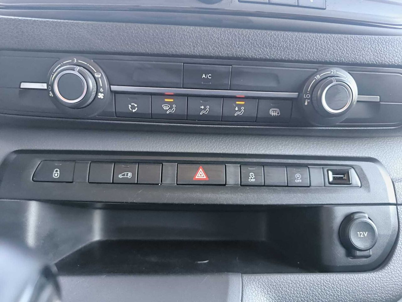 Peugeot Expert FG ISOTERMO PRO BLUE HDI 120 CV STANDARD  - Foto 2