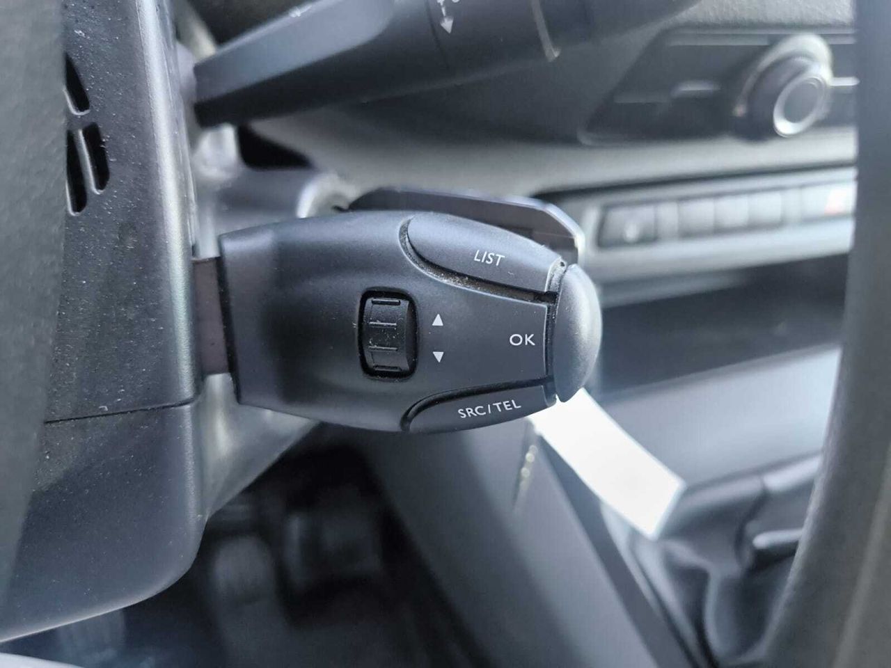 Peugeot Expert FG ISOTERMO PRO BLUE HDI 120 CV STANDARD  - Foto 2