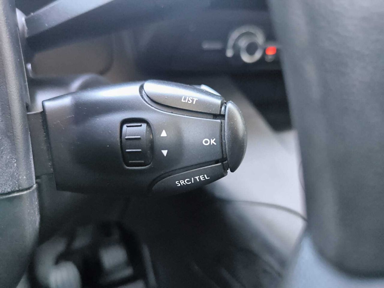 Peugeot Partner FG PRO STANDARD 600 KG BLUE HDI 75 CV  - Foto 2