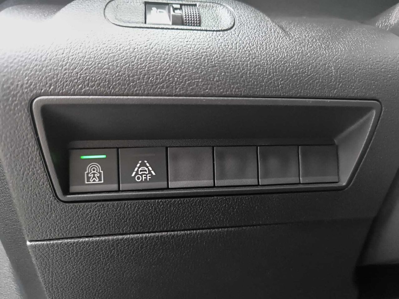 Peugeot Rifter ALLURE BLUE HDI 100 CV STANDARD  - Foto 2