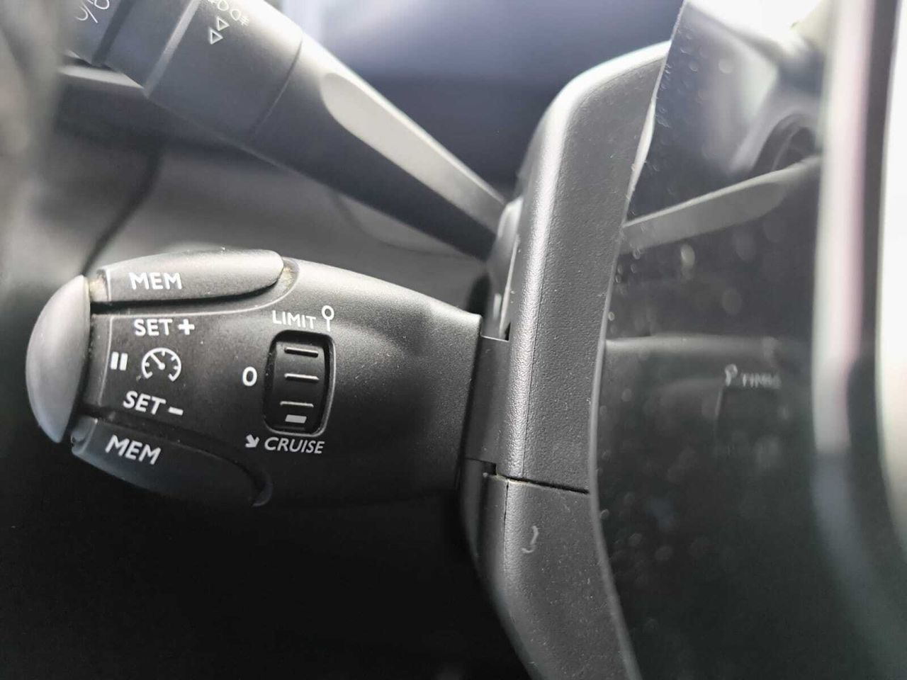 Peugeot Rifter ALLURE BLUE HDI 100 CV STANDARD  - Foto 2