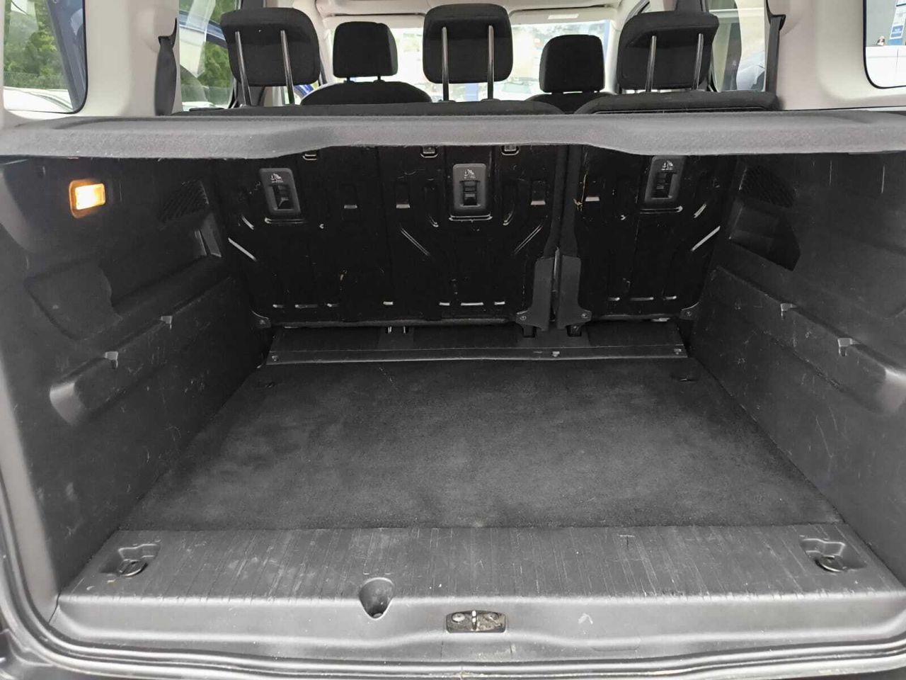 Peugeot Rifter ALLURE BLUE HDI 100 CV STANDARD  - Foto 2