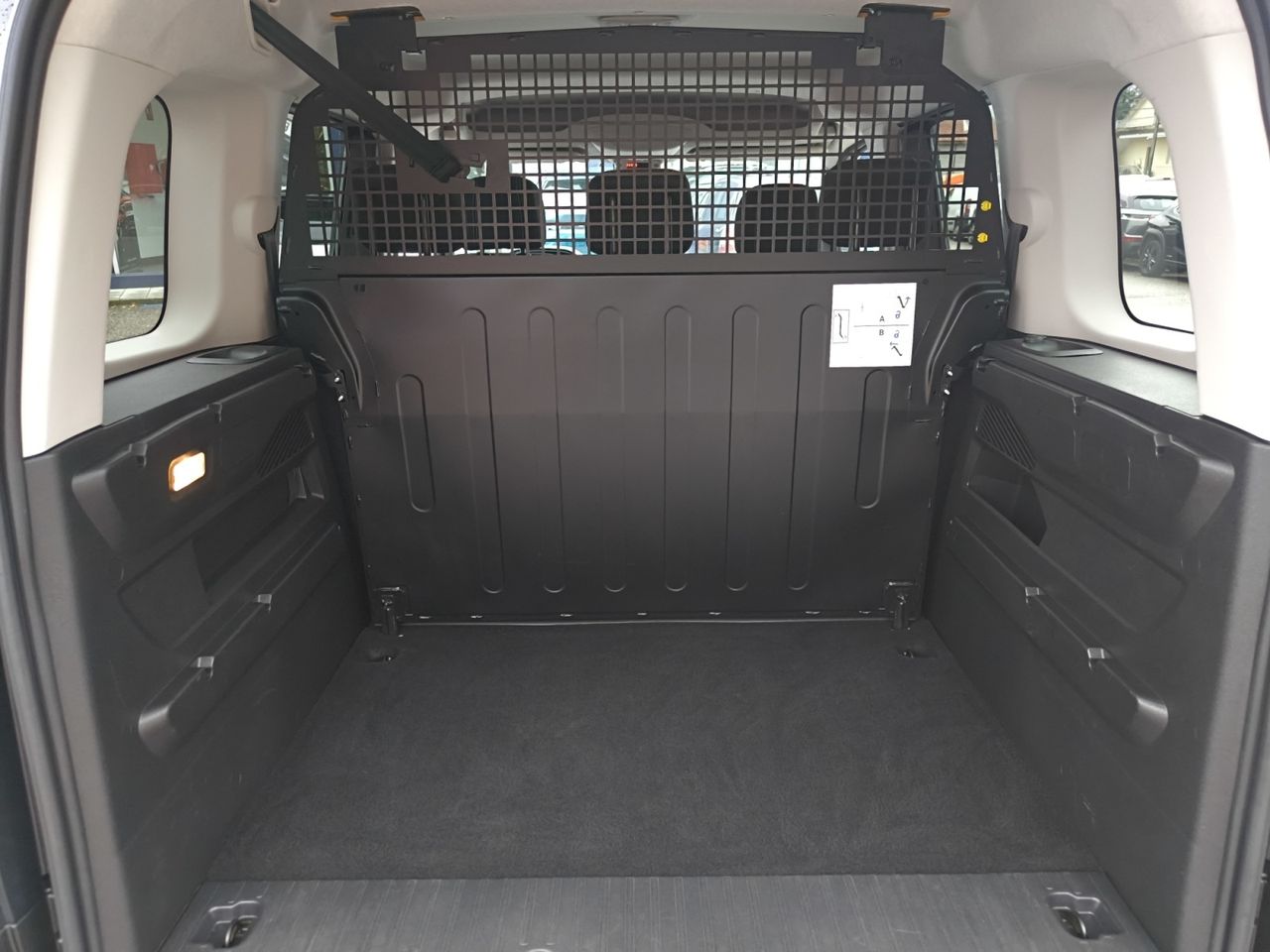 Peugeot Rifter ALLURE BUSINESS STANDARD BLUE HDI 100 CV  - Foto 2