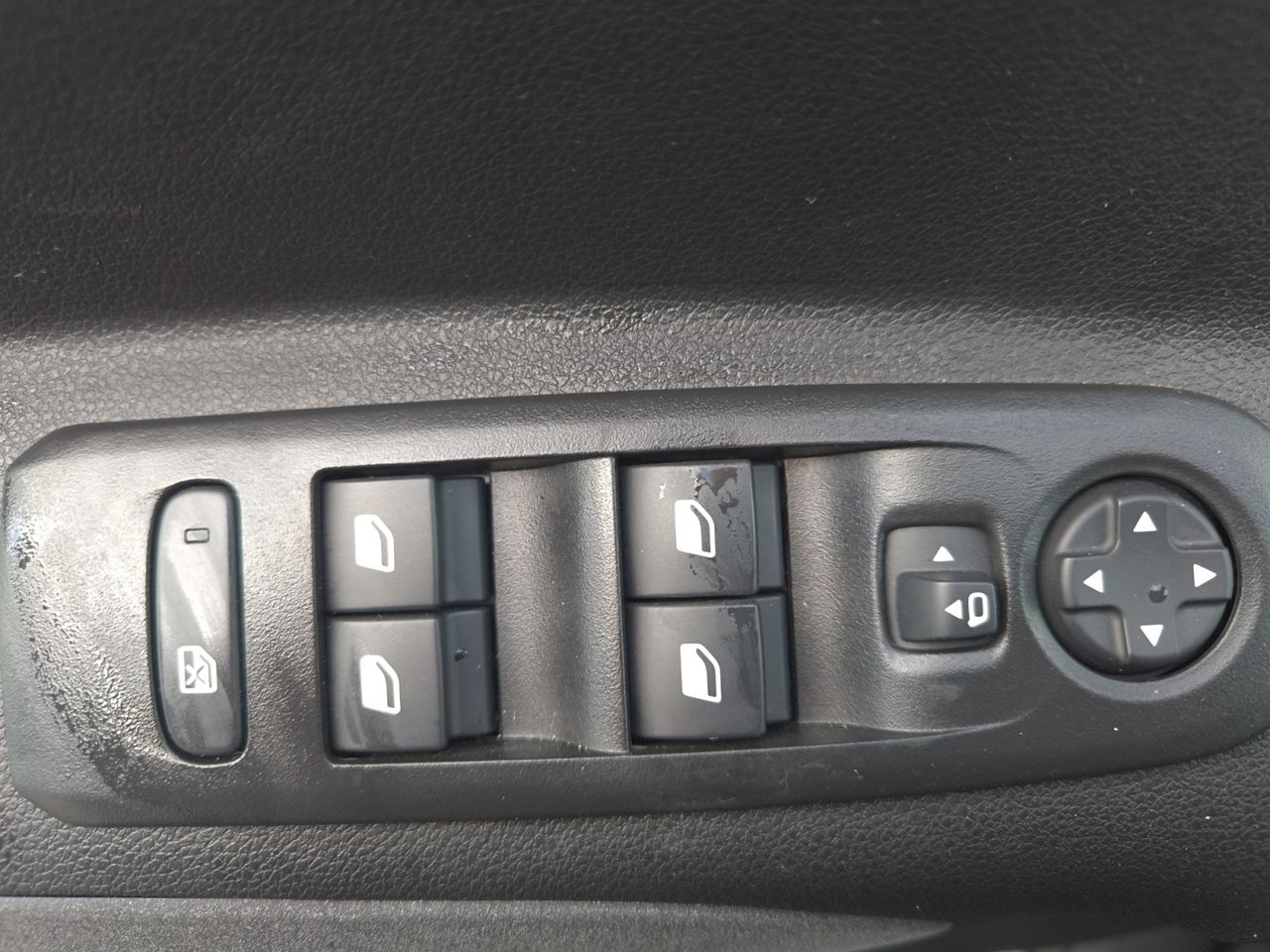 Peugeot Rifter ALLURE BUSINESS STANDARD BLUE HDI 100 CV  - Foto 2