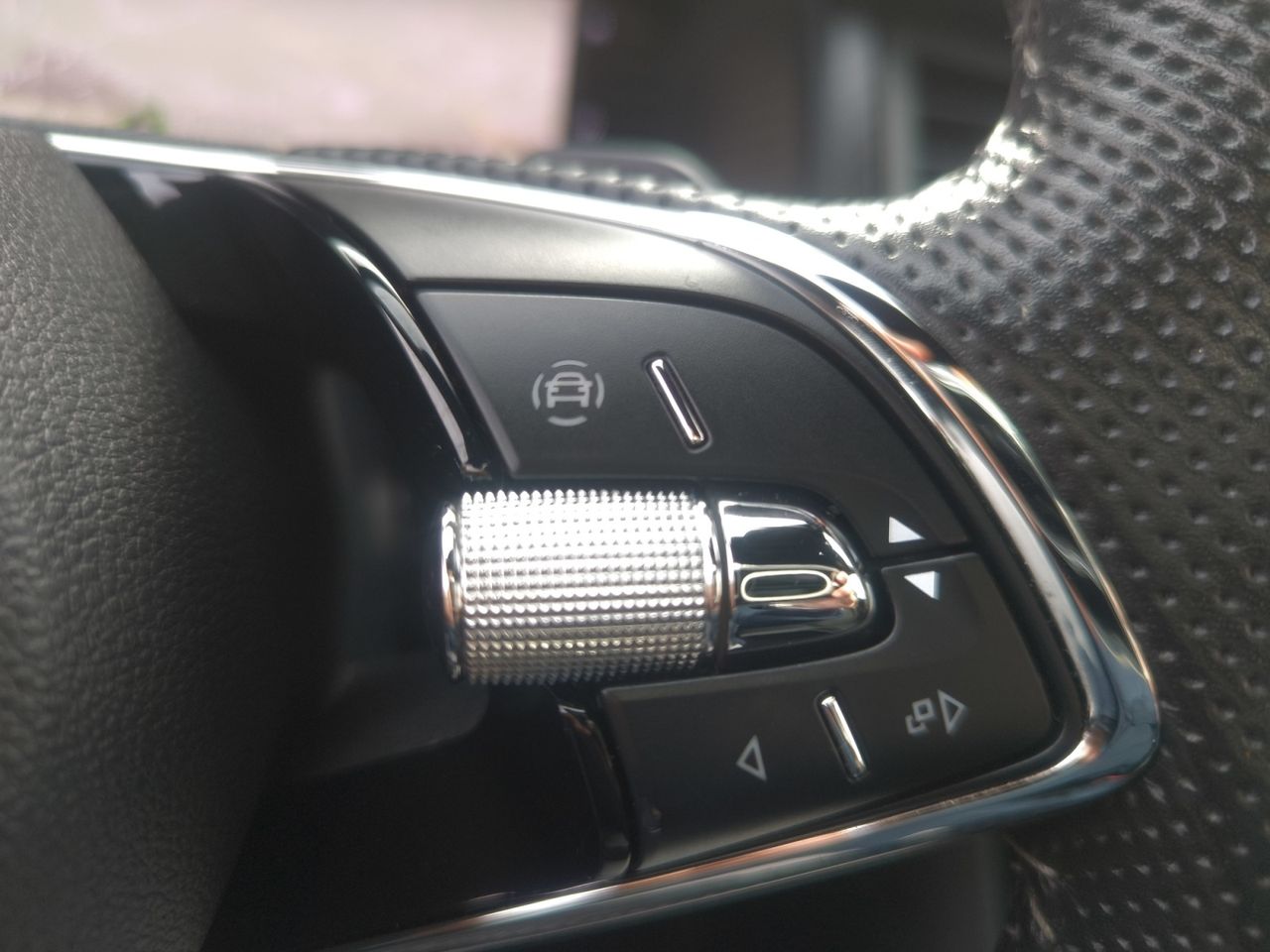 Skoda Kodiaq 2.0 TDI 150 CV DSG 4X2 SPORTLINE + PACK CONFORT 7 PLAZAS  - Foto 2