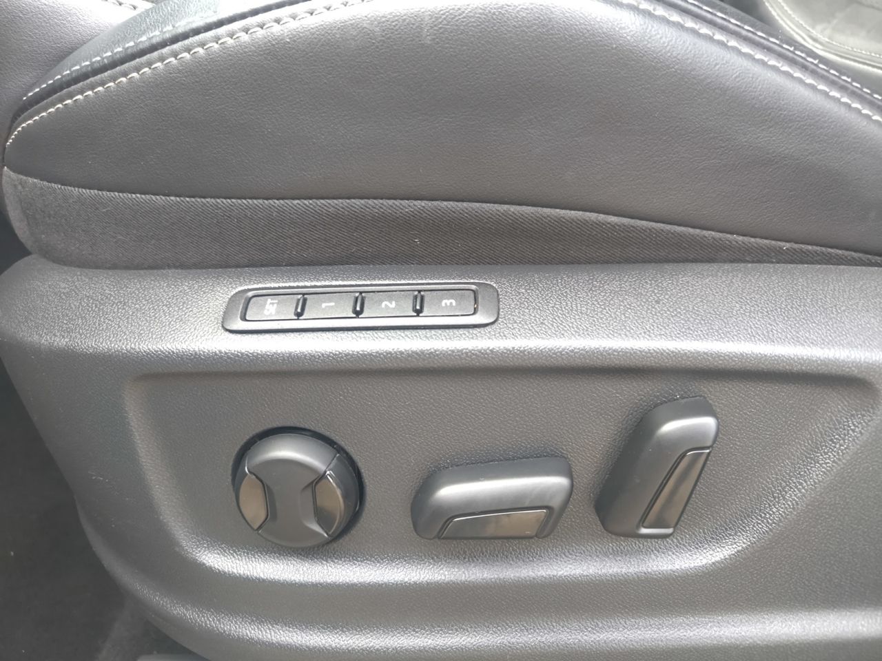 Skoda Kodiaq 2.0 TDI 150 CV DSG 4X2 SPORTLINE + PACK CONFORT 7 PLAZAS  - Foto 2