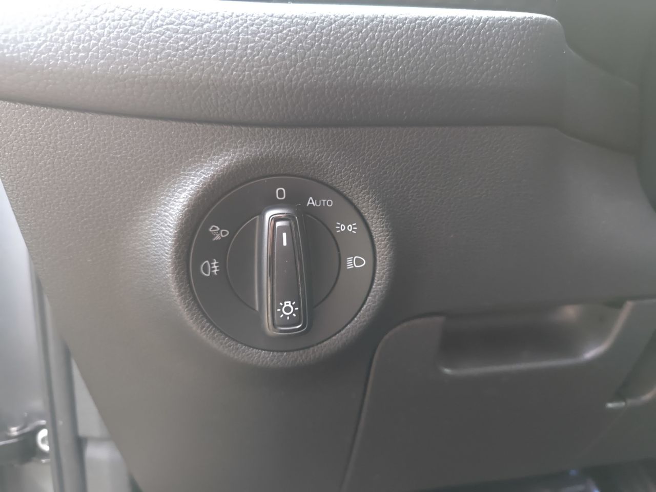 Skoda Kodiaq 2.0 TDI 150 CV DSG 4X2 SPORTLINE + PACK CONFORT 7 PLAZAS  - Foto 2