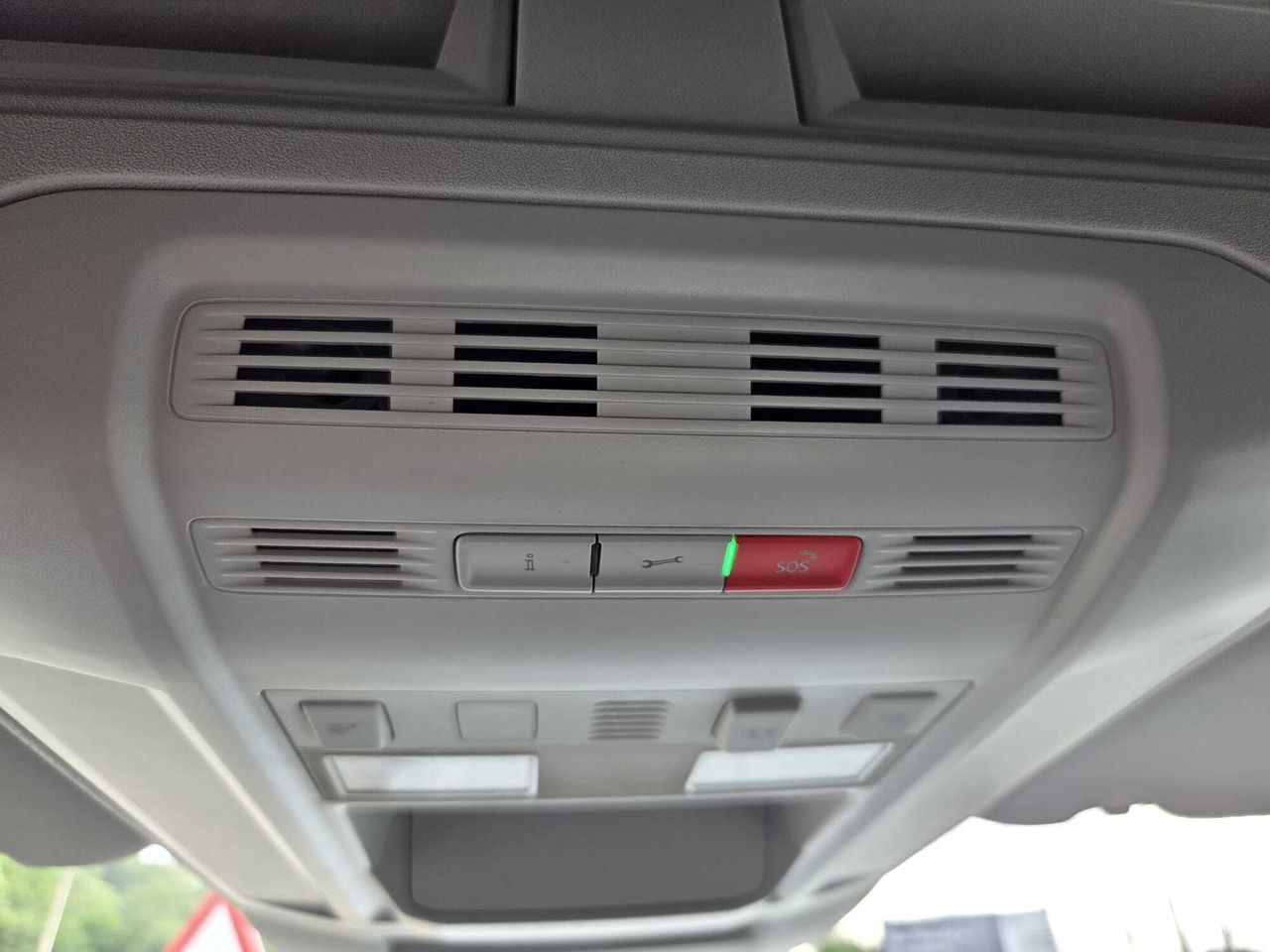 Volkswagen Crafter 30 FG BATALLA MEDIA L3 H2 BLUE HDI 140 CV 3000 KG  - Foto 2