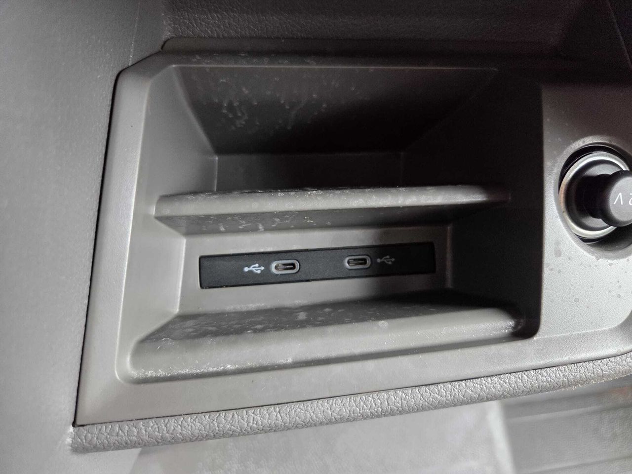 Volkswagen Crafter 30 FG BATALLA MEDIA L3 H2 BLUE HDI 140 CV 3000 KG  - Foto 2