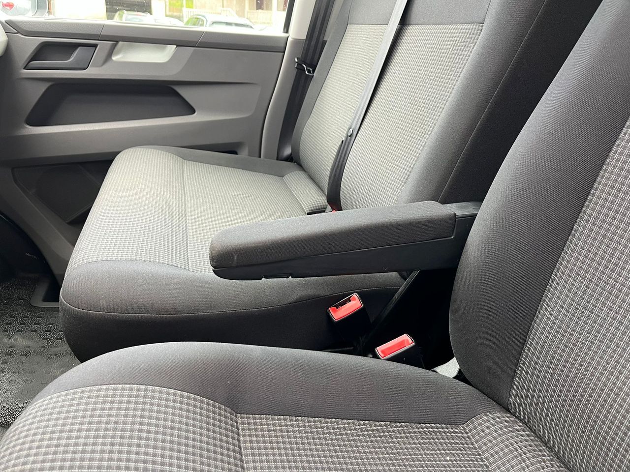 Volkswagen Transporter FG BATALLA CORTA TDI 110 CV  - Foto 2