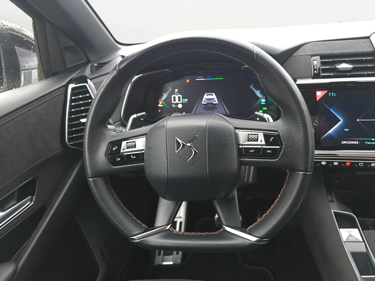 DS DS 7 Crossback E TENSE 300 4X4 PERFORMANCE LINE  - Foto 2