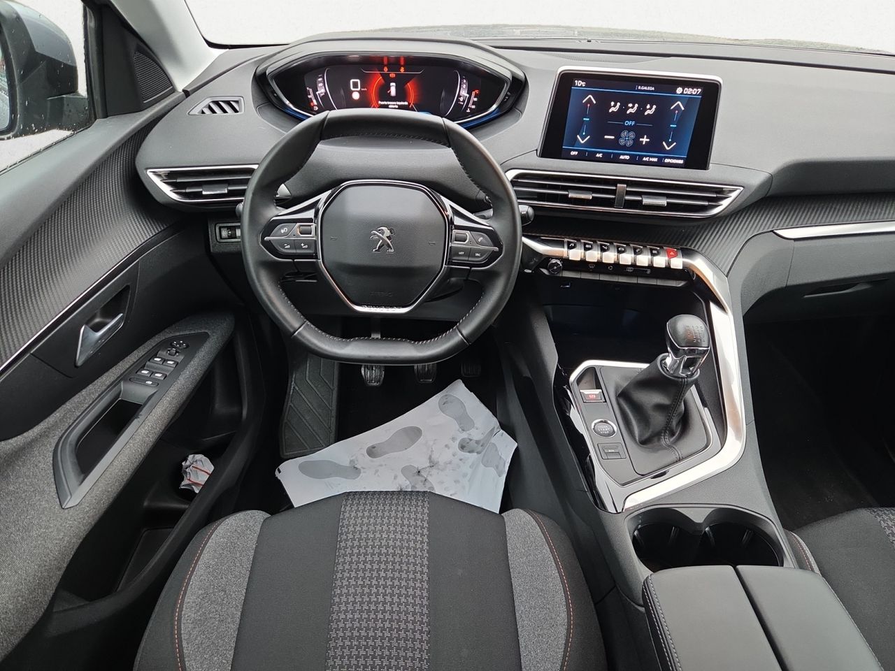 Peugeot 3008 ACTIVE PURE TECH 130 CV   - Foto 2