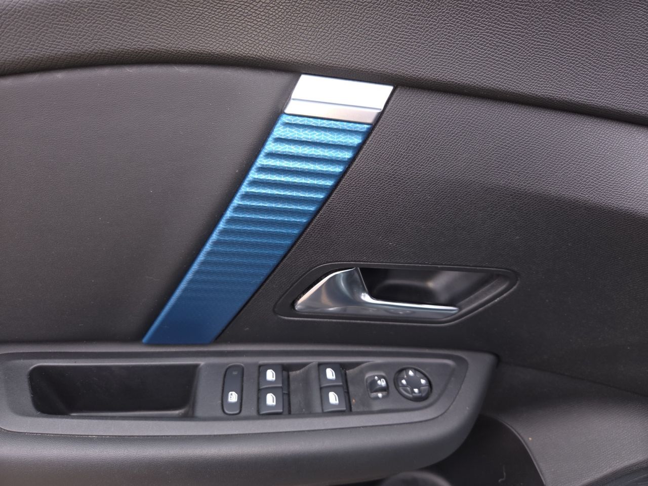 Citroën ë-C4 ELECTRICO SHINE  - Foto 2