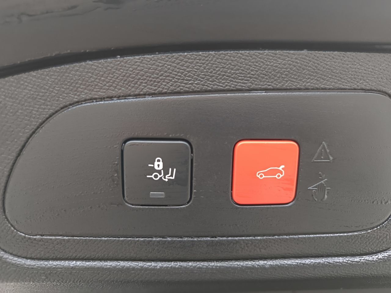 DS DS 7 Crossback BLUE HDI 130 AUT SO CHIC  - Foto 2