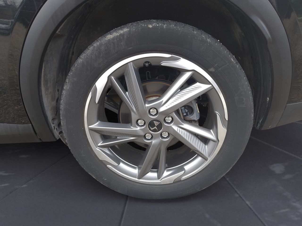 DS DS 7 Crossback BLUE HDI 130 AUT SO CHIC  - Foto 2