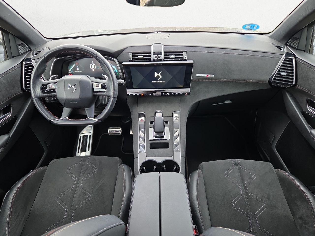 DS DS 7 Crossback E TENSE 300 4X4 PERFORMANCE LINE  - Foto 2