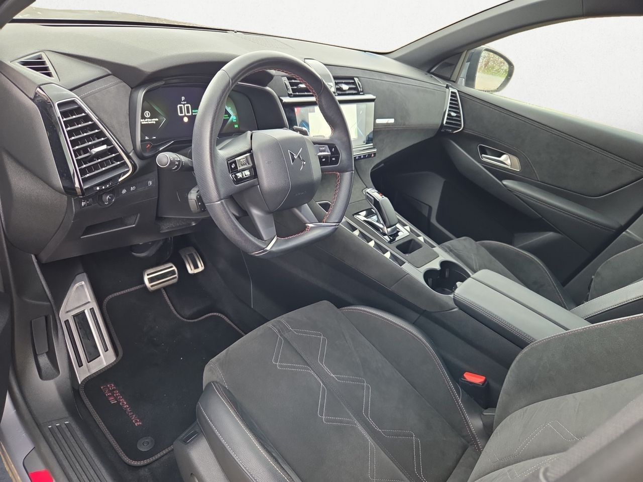 DS DS 7 Crossback E TENSE 300 4X4 PERFORMANCE LINE  - Foto 2