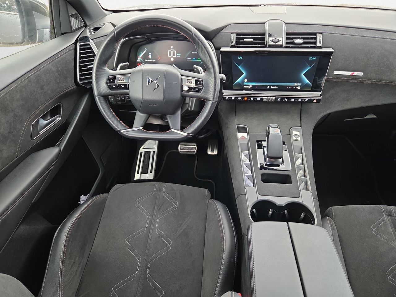 DS DS 7 Crossback E TENSE 300 4X4 PERFORMANCE LINE  - Foto 2