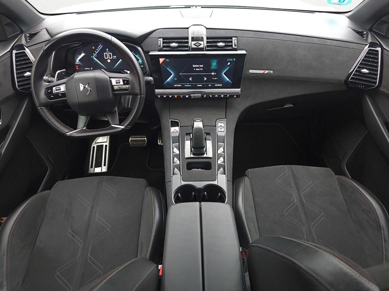 DS DS 7 Crossback E TENSE 300 4X4 PERFORMANCE LINE  - Foto 2