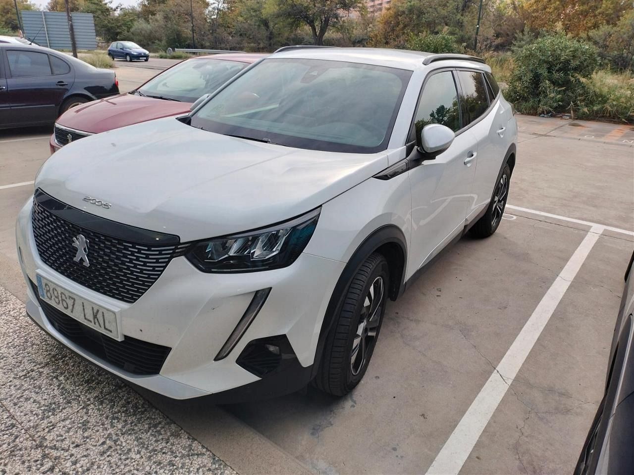 Peugeot 2008 ALLURE PURE TECH 100 CV  - Foto 2