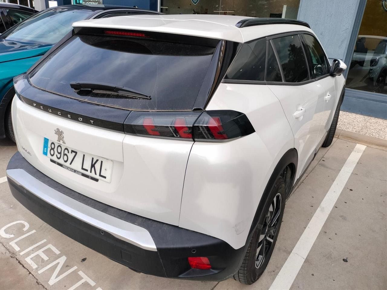 Peugeot 2008 ALLURE PURE TECH 100 CV  - Foto 2