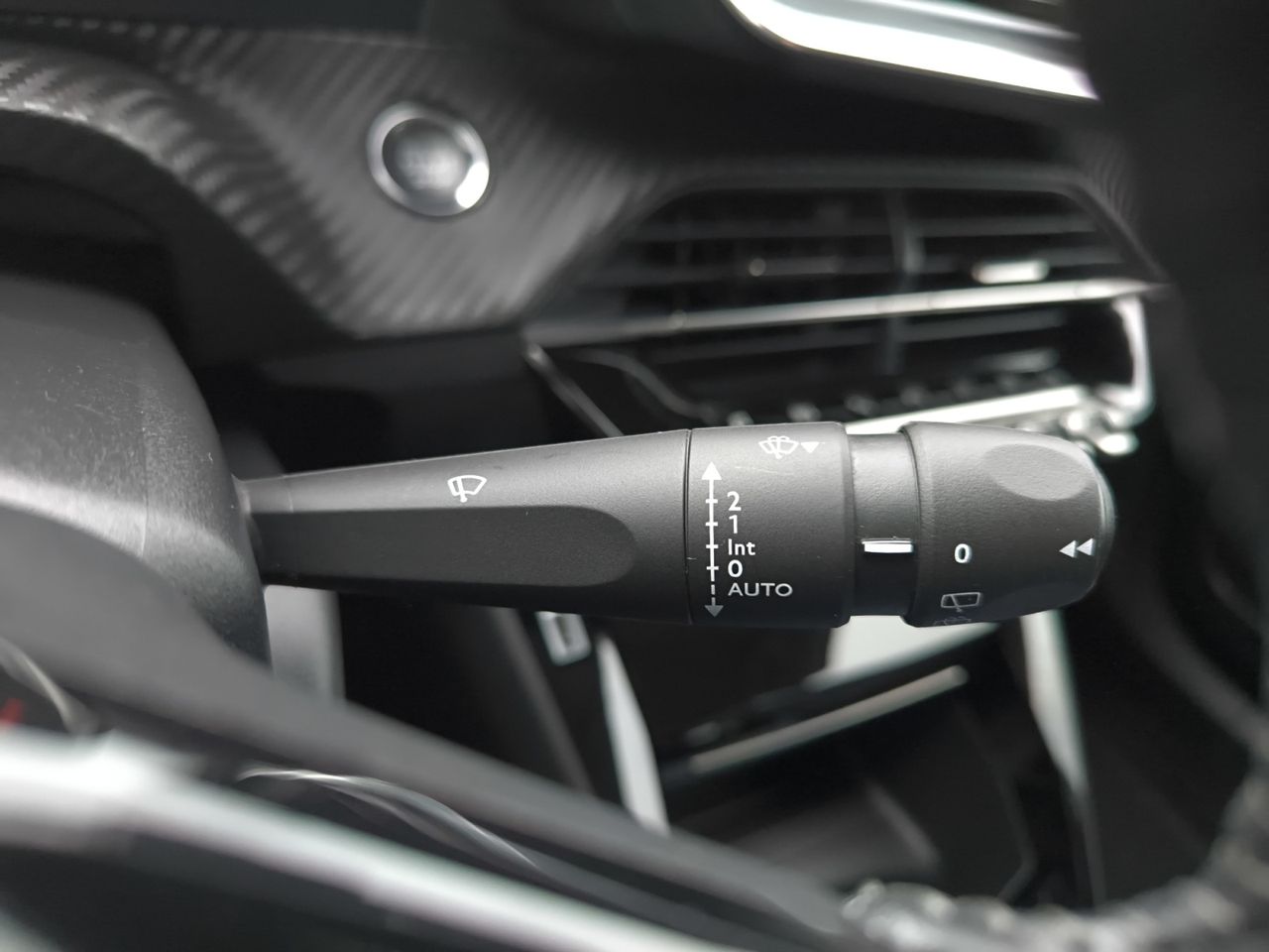 Peugeot e-2008 ALLURE ELECTRICO - Foto 2