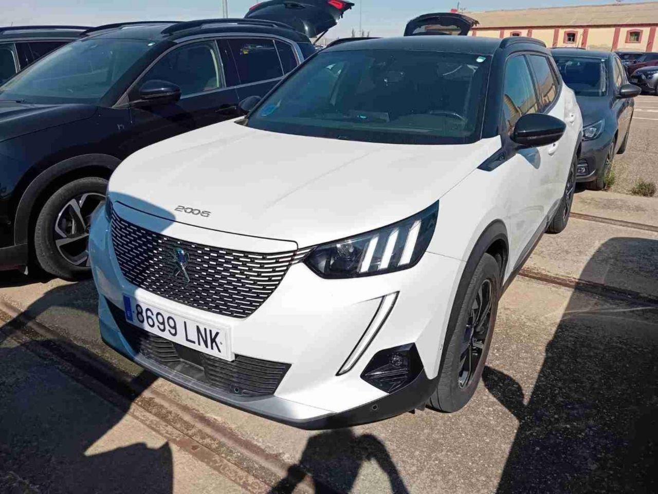 Peugeot e-2008 GT LINE ELECTRICO   - Foto 2