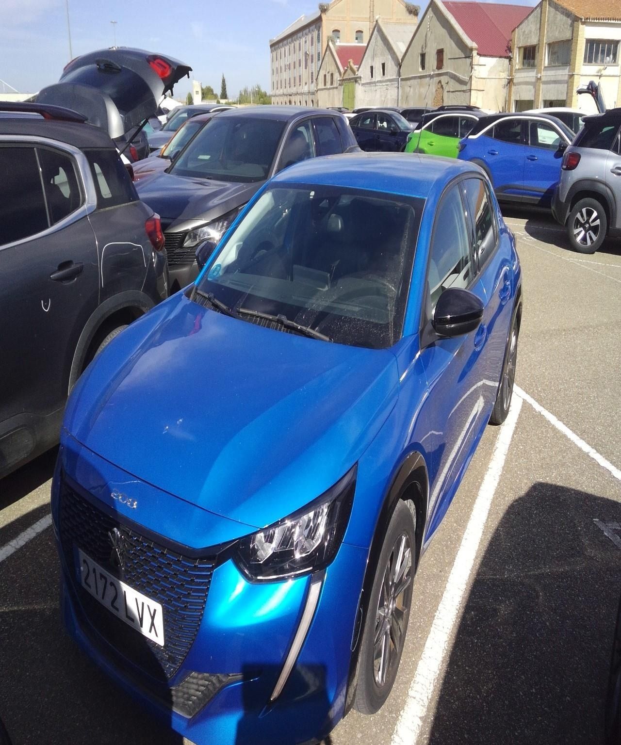 Peugeot e-208 ALLURE ELECTRICO  - Foto 2