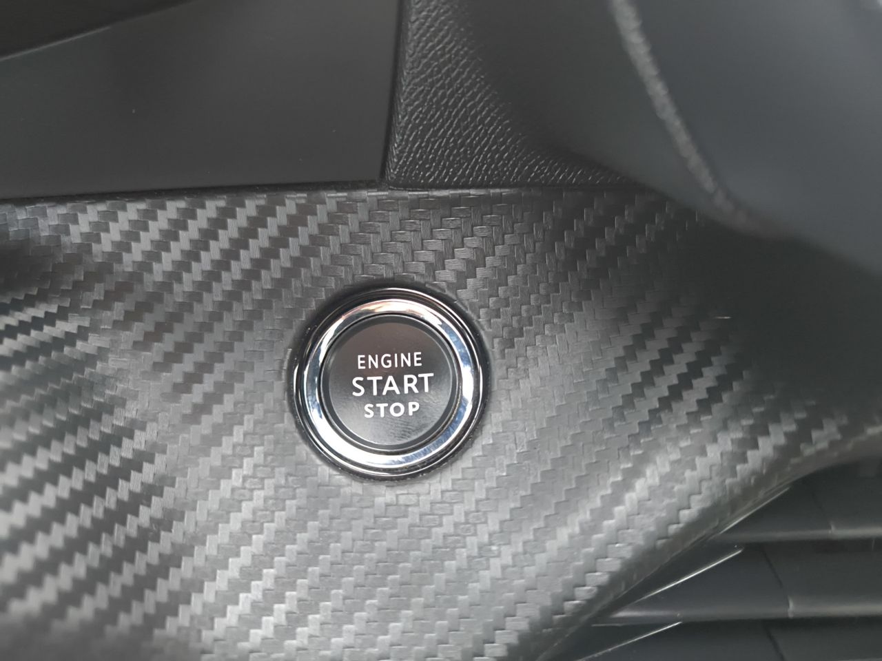 Peugeot e-208 GT ELECTRICO 136 CV - Foto 2