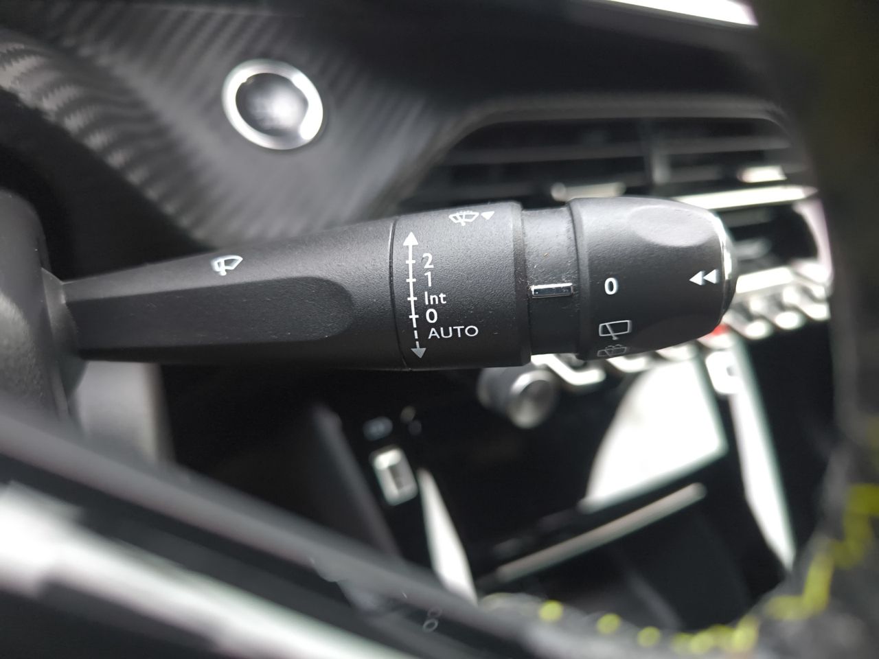 Peugeot e-208 GT ELECTRICO 136 CV - Foto 2