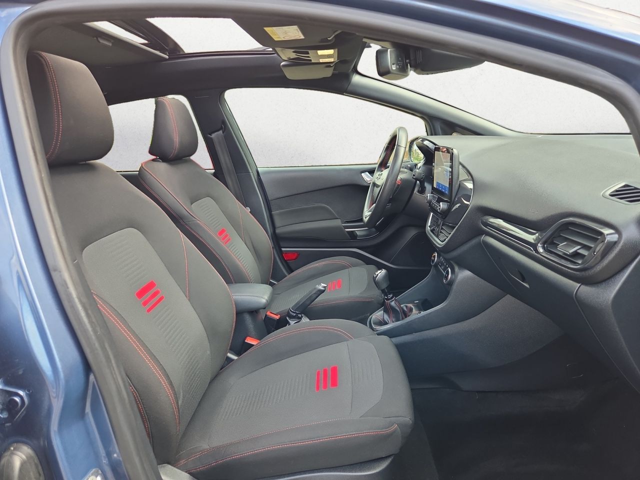 Ford Fiesta 1.0 ECOBOOST MHEV 92 KW 125 CV ST LINE  - Foto 2