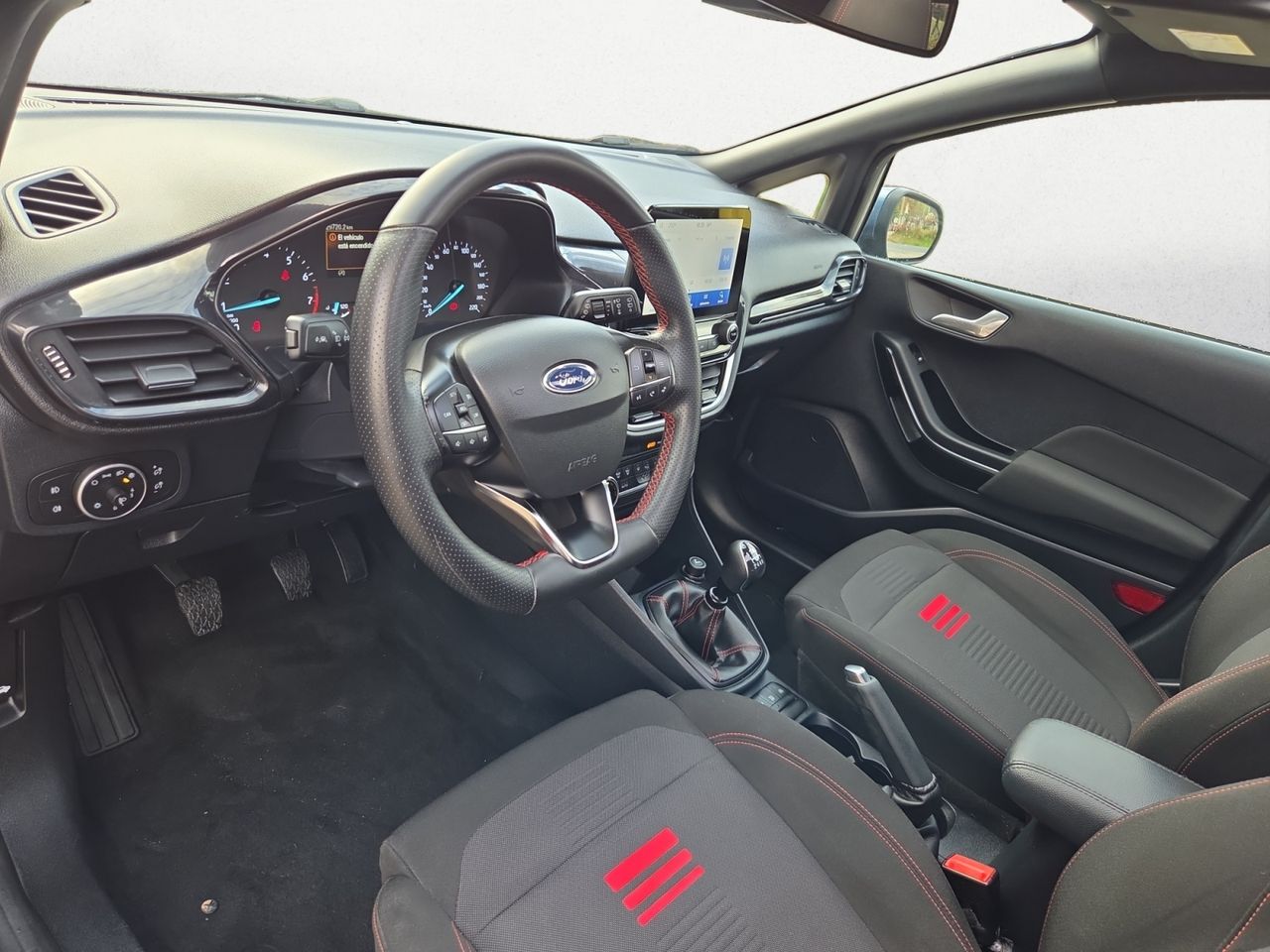 Ford Fiesta 1.0 ECOBOOST MHEV 92 KW 125 CV ST LINE  - Foto 2