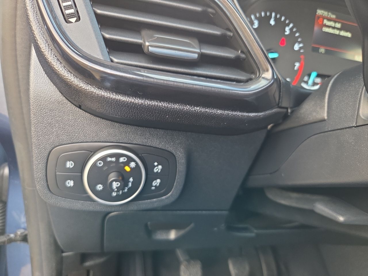 Ford Fiesta 1.0 ECOBOOST MHEV 92 KW 125 CV ST LINE  - Foto 2