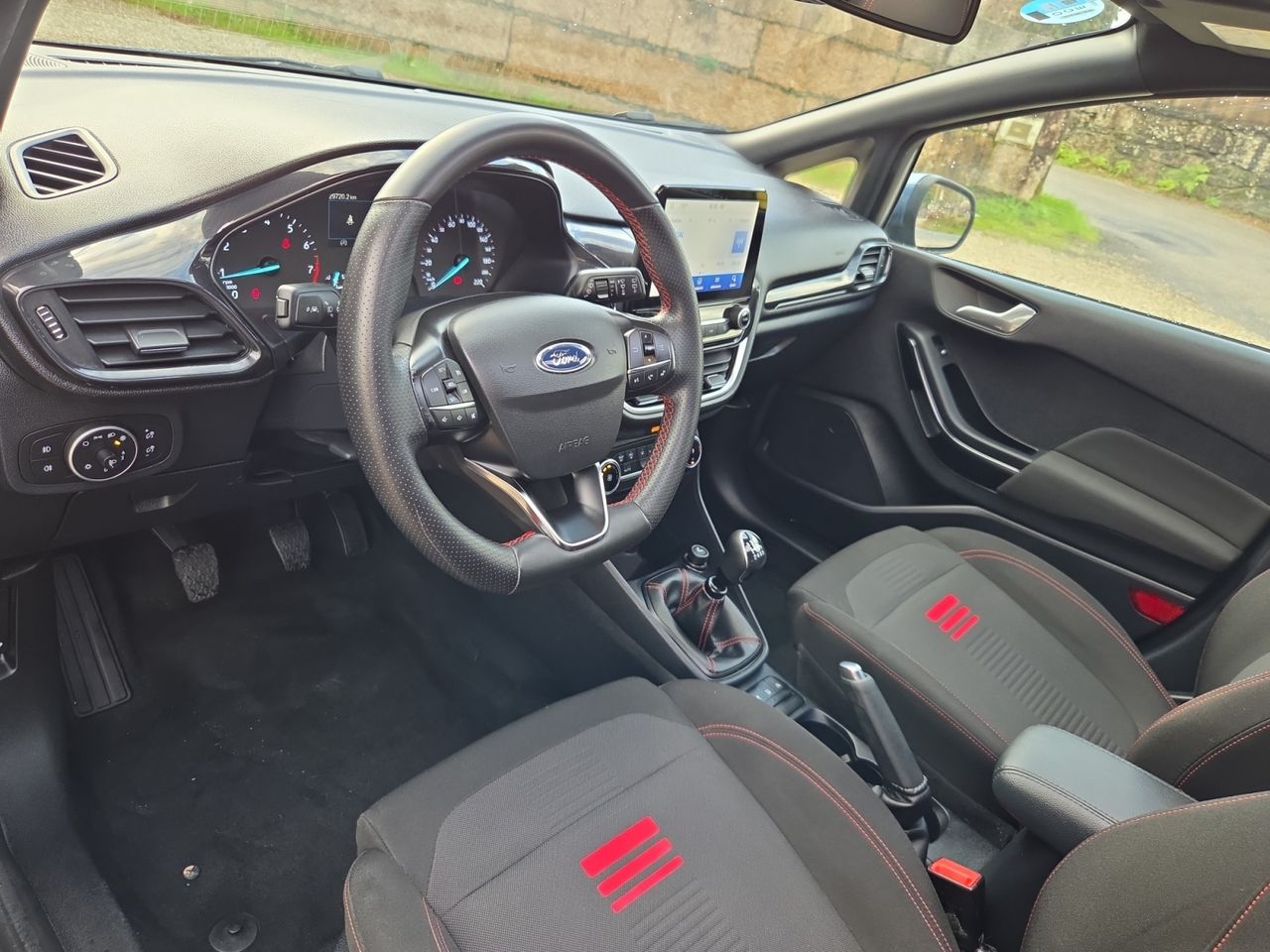 Ford Fiesta 1.0 ECOBOOST MHEV 92 KW 125 CV ST LINE  - Foto 2