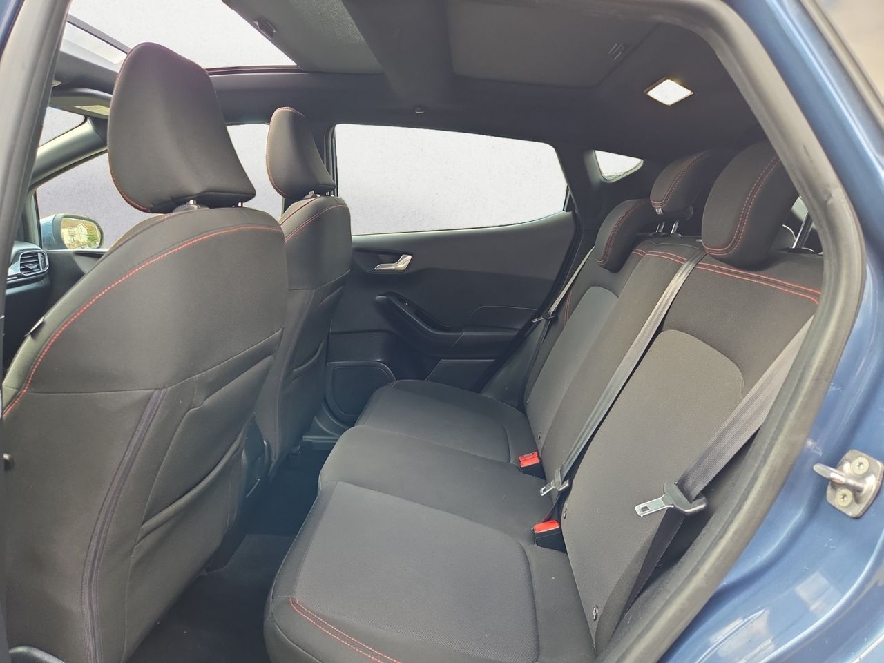 Ford Fiesta 1.0 ECOBOOST MHEV 92 KW 125 CV ST LINE  - Foto 2