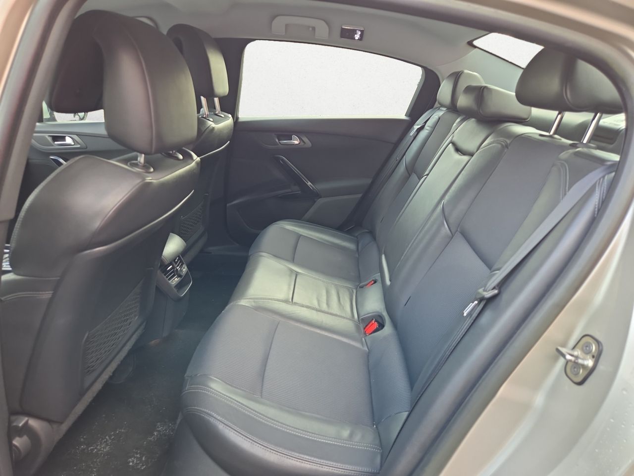 Peugeot 508 ALLURE HDI 163 CV  - Foto 2