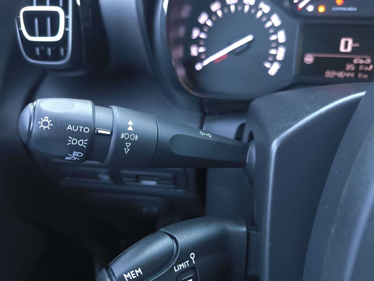 Citroën C3 Aircross BLUE HDI 110 C SERIES  - Foto 2