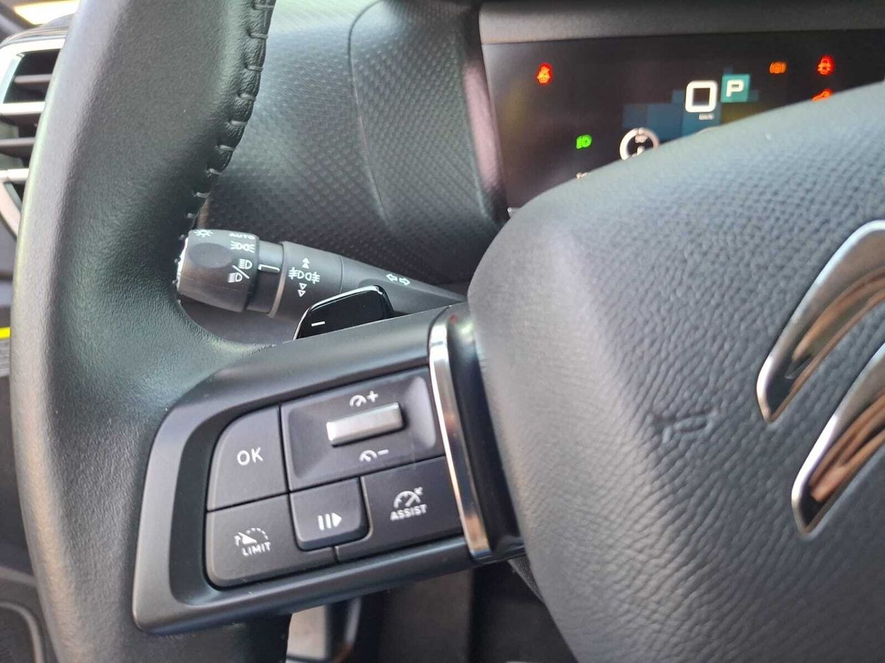 Citroën C4 BLUE HDI 130 CV EAT8 FEEL PACK  - Foto 2